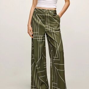 Commense Green Medium Printed Wide-Leg Pants NWT $34